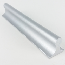 Maniglia in alluminio estamp 7232021 mm 152x120x11 en oferta