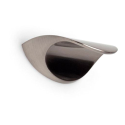 REI - Maniglia stile contemporaneo, Zama, Nichel Satinato, 32mm interasse. Marchio en oferta