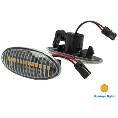 Kit Freccia Laterale a Led Side Marker Lente Trasparente Luce Arancione Per Nissan Qashqai Micra X-Trail Cube Evalia Leaf Note NP300 NV200 Renault