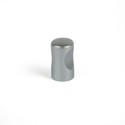 Pomolo stile contemporaneo, Zama, Cromato Satinato, 14 mm di diametro. Marchio REI en oferta