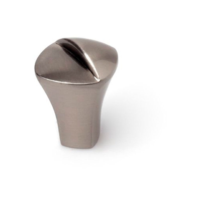 Pomolo stile contemporaneo, Zama, Nichel Satinato. Marchio REI