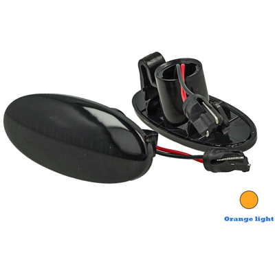 Kit Freccia Laterale a Led Side Marker Lente Nero Fume Luce Arancione Per Nissan Qashqai Micra X-Trail Cube Evalia Leaf Note NP300 NV200 Renault