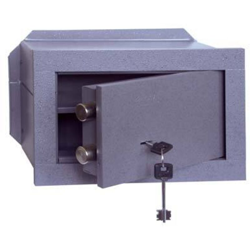 Cisa - CASSAFORTE CON CHIAVE 82010 cm 42 x 30 x 25 - 2+2 catenacci en oferta