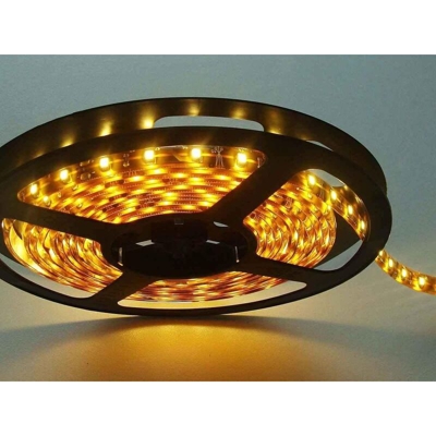 Planet Shop - Striscia A Led Luce Calda Smd 5050 Bobina Strip Adesiva 5 M Metri 300 Led Gialla