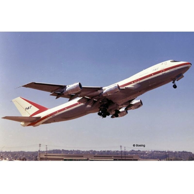 Aeromodello in kit da costruire 05686 Boeing 747-100, 50th Anniversary 1:144 - Revell