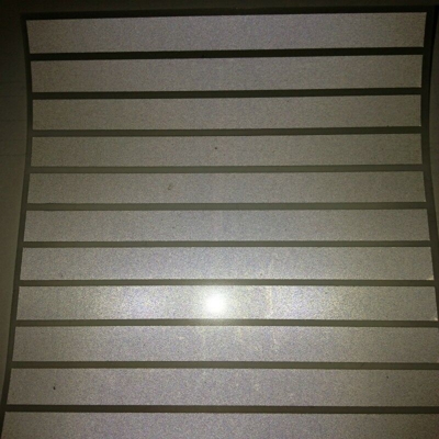 Siser - 13 Strisce riflettenti termosaldabili da applicare su tessuti