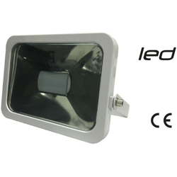 Proiettore led 20 watt con staffa 'bianco' maurer características