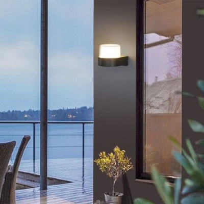 Lampada da esterno 7W applique IP65 in alluminio e PC | Grigio - Bianco Caldo 3000K - UNIVERSO