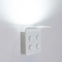 Innermost Bolt applique LED, bianco, dimming en oferta