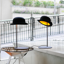 Innermost Jeeves Table lampada da tavolo di feltro características