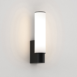 Astro Kyoto applique LED in nero satinato en oferta