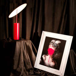 Innermost Parasol lampada LED da tavolo, rosso precio