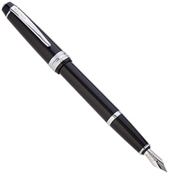 Cross Bailey - Penna stilografica in resina nera, punta media en oferta