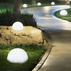 Etc-shop - Set di 4 LED Lampade da esterno per esterni Lampade da terra a parete Half Ball Design Luci da giardino precio