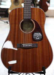 Fender 0961596021 CD-60 - Chitarra interamente in mogano, naturale en oferta