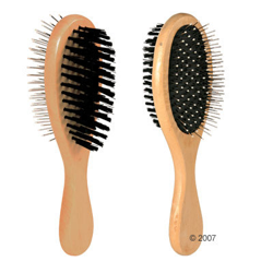 Spazzola per animali Trixie ovale doppia setola - Misura 22 x 5 cm en oferta