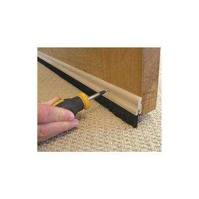 Battiscopa isolante per porte, in vero legno 838 mm - Stormguard