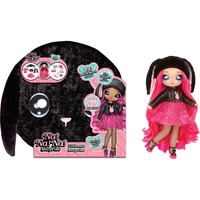 Ultimate - Black Bunny, Gioco figura