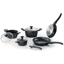 Batteria 8 Pz. Absoluta Antiaderente Colore Nero en oferta