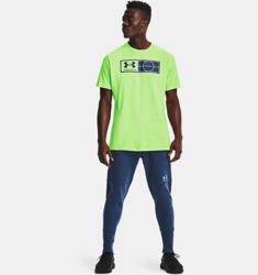 T-shirt UA Tag da uomo en oferta