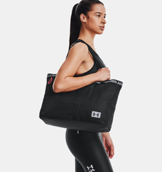 Sacca UA Essentials Tote da donna características