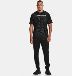 Maglia a manica corta UA Tech™ ABC Camo da uomo en oferta