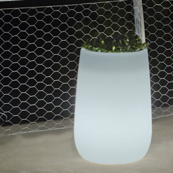 Vaso cilindrico con luce HIGH Moovere SOLARE + BATTERIA RICARICABILE COLORI RGB + BIANCO CALDO E BIANCO FREDDO NEUTRO características