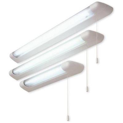 Striscia Fluorescente A 1 Luce 13w Commutata Su Specchio Bianco Ip44