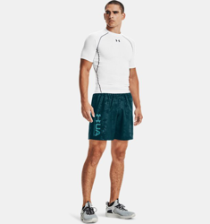 Shorts UA Woven Emboss da uomo precio