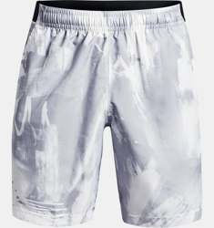 Shorts UA Woven Adapt da uomo en oferta