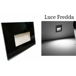 B&s - Segnapasso led 4w luce fredda rettangolare nero cornice vetro faretto interno características