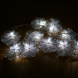 Leblanc Illumination - Ghirlanda 10 fiocchi di neve a LED bianchi precio