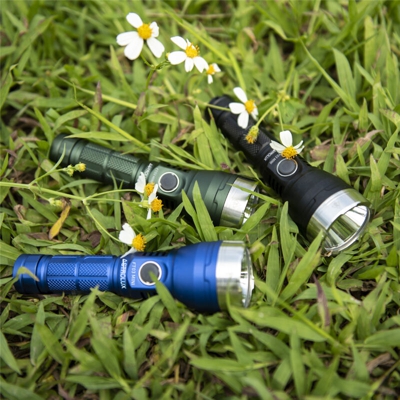ASTROLUX FT03 MINI SST40 torcia illuminazione per esterni illuminazione Astrolux FT03 MINI SSt40 5000k torcia