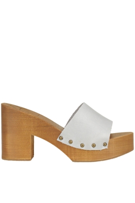 Claudia leather clogs