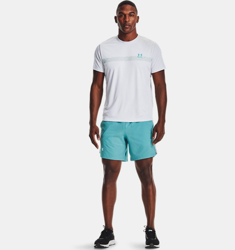 Shorts UA Launch Run 17,5 cm da uomo en oferta