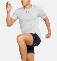 T-shirt a manica corta UA Breeze da uomo en oferta