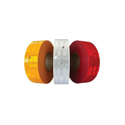 Nastro adesivo omologato retroriflettente 3M? Diamond Grade 983 per la bordatura dei veicoli (Rosso, Bianco o Giallo) Colore - Rosso, Lunghezza - 1