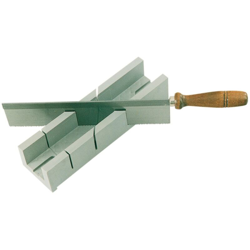 Cassetta in plastica con segaccio a dorso características