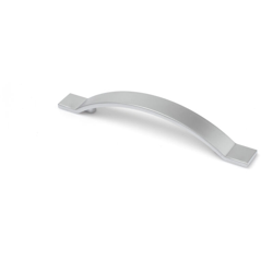 Maniglia stile contemporaneo, Zama, Cromato Satinato, 128 mm interasse. Marchio REI en oferta