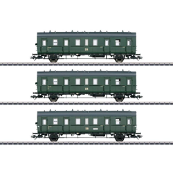 46395 H0 Set 3 pz. vagoni cisterna della DR - Märklin en oferta