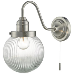 Lampada Da Parete In Nichel Satinato E Vetro Rigato características