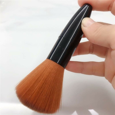 Blush Brush Blush Brush Black Color Blush Brush Pennello Piccolo Pennello per il trucco per arrossire