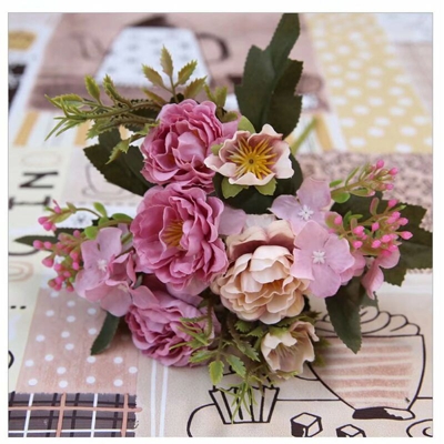 Bouquet di simulazione di piccole rose di stile europeo, falsi fiori per la decorazione della casa, bouquet di simulazione (depressivo viola)