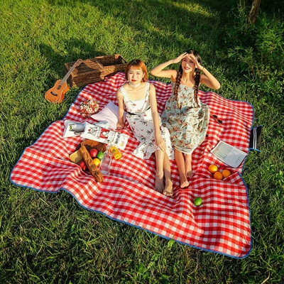 2 * 2m Coperte Tappetino da picnic impermeabile Tappetino da campeggio portatile resistente all'umidità e all'usura per spiaggia Escursionismo