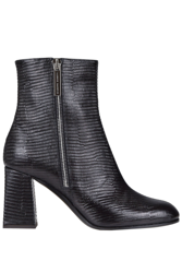 Reptile effect leather ankle boots características