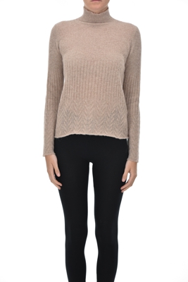 Turtleneck pullover