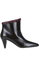 Leather ankle boots características