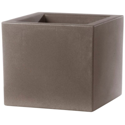 Vaso Cubo Schio Essential in resina da giardino per fiori e piante. -40 cm / Cappuccino características