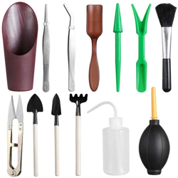 Set di attrezzi da giardinaggio convenzionali in vaso marrone da 13 pezzi precio