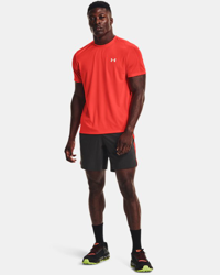 Shorts UA Launch Run 17,5 cm da uomo precio
